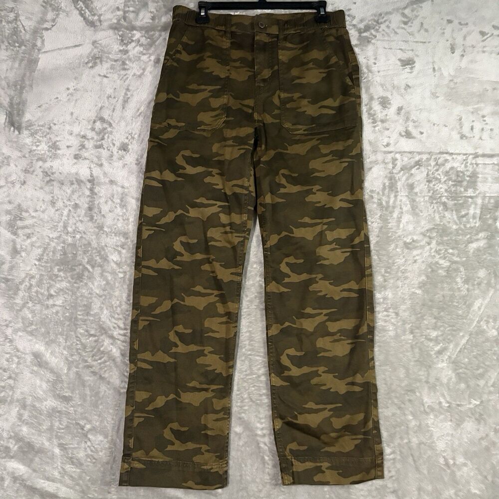 American Eagle Stretch Ex-Boyfriend Camo Pants Women’s Size Small Green Grunge